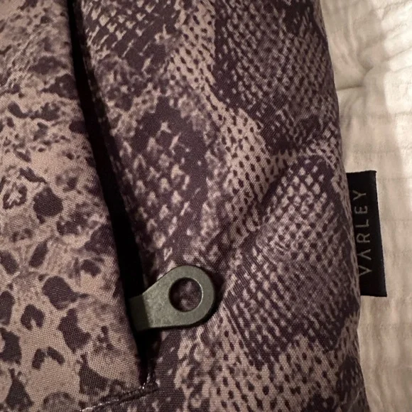 Varley Dorothy Ski Jacket - NWT - Size L Down Filled - Picture 8 of 15